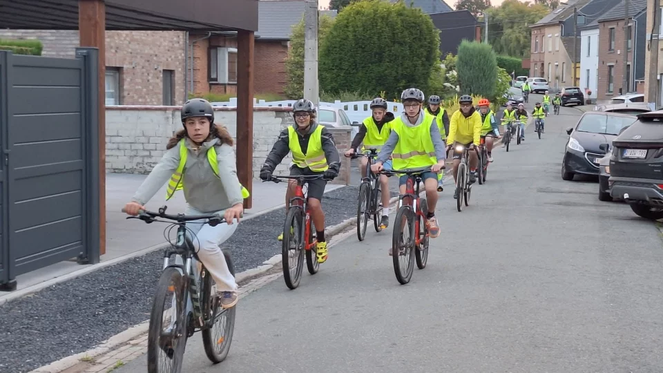 L’Institut Sainte-Marie de Rèves invite ses élèves à rejoindre l’école à vélo