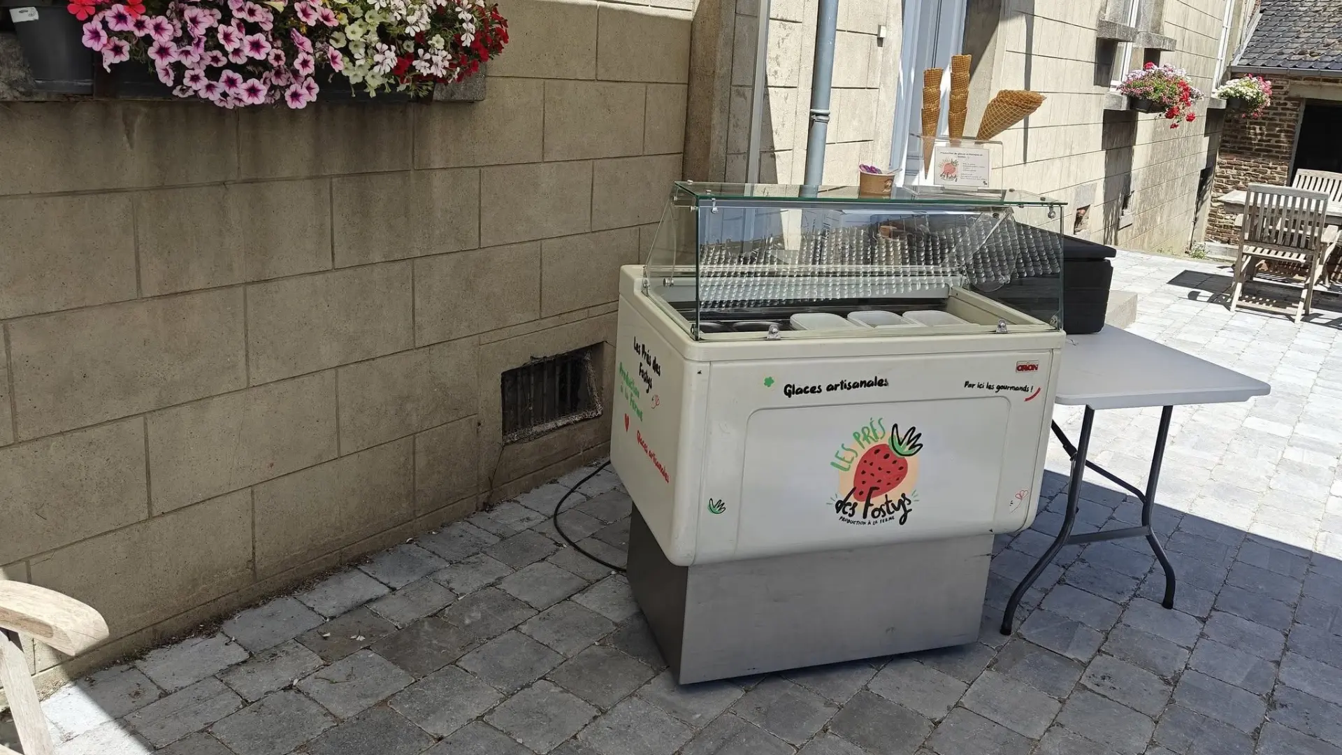 Les glaces à la boule sont de retour ce week-end aux Prés des Fostys